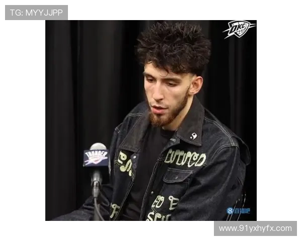 霍姆格伦进攻受阻半场仅得五分球队核心状态低迷令人担忧 霍姆格伦进攻受阻半场仅得五分球队核心状态低迷令人担忧